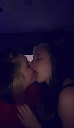 My “straight” Roommate Always Wants To Kiss When She’s Drunk'