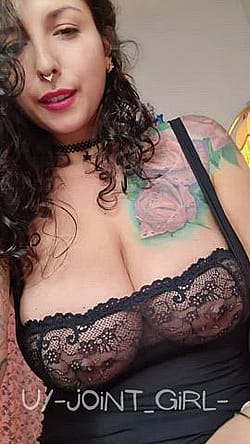 Come Have Fun With Mommy's Tits'