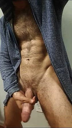 Don't Up Unless You'd Throat This Gym Teacher's Fat Cock ?'