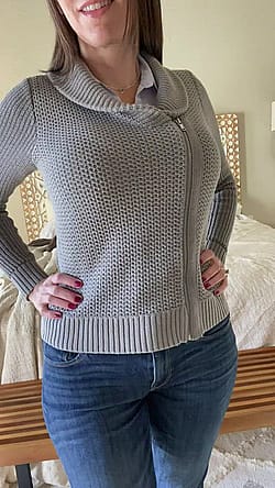 This Is The Bod I Hide Under My Modest Mom Clothes [40]'