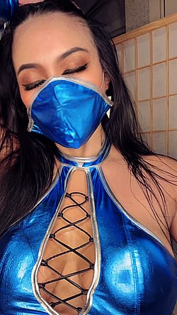 Kitana (Aria) [Mortal Kombat]'