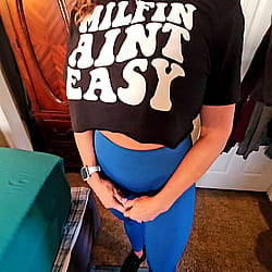 JK😜......Sometimes it IS That Easy🥵🫦 GymOutfit T&A Flashing 😘🍑'