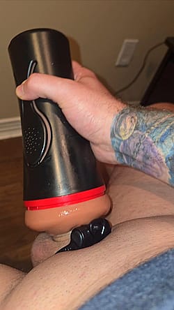 Enjoy my throbbing cumshot'