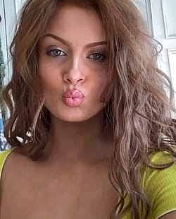 Maisie Smith'