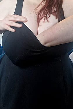 Would you bend me over and fuck me in this dress? 💗'