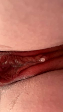 what’s more perfect than a dripping wet pussy'