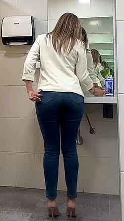 My coworkers are always staring at my ass… but I only flash it here for you!'