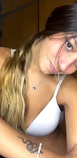 I tried my best to look sexy, how did it go [F18]'