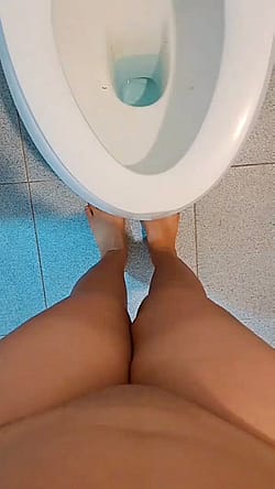 Are you tempted to taste my delicious pee?'