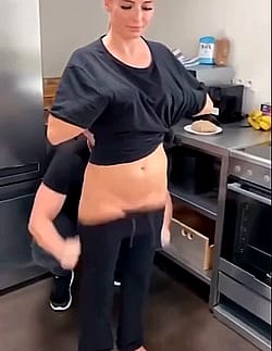 Blonde got pantsed while going commando'