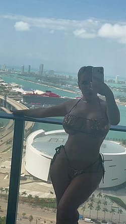 Miami Babe'