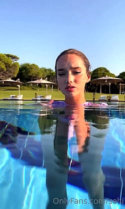 Selti underwater'