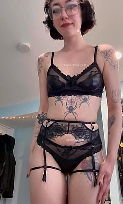 Fuck Me Hard: Petite Emo Goth with Tattoos and Small Tits'