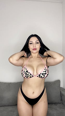 Wana Sext: Big Tits Teen'