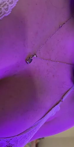 These Full Titties Want Your Dick to Press Them Tight'