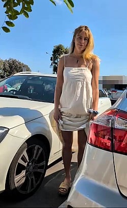 Showing Off Her Pussy in Public'