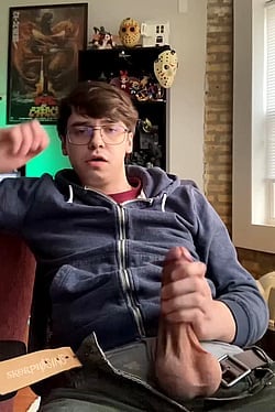 Fuck a Nerdy Guy: Big Dick Cumshot'