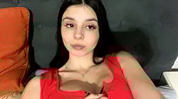 Big Tits Showing Off Her Noodes'
