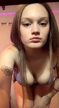 Big Tits Amateur: 'I Just Turned 18... Are These Big Enough for You?''