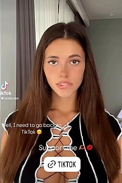 TikTok Cutie: Busty, Cute, NewYorkNine'