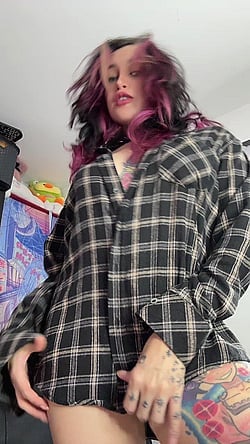Pussy Paradise: Your Safe Haven for Natural Tits and More'