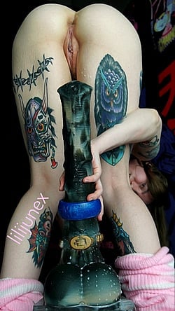 XL Hunter Jack Gets Beefed Up with a Fat Cock Ring - 49 Min Video on All Sites!'
