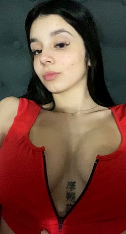 First Time Fucking: Big Tits Teen Gets Cumshot'