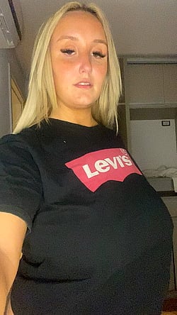 Levitra's Bitch'