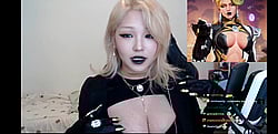 Emma Frost Hyoon: Big Tits, Cute, Twitch'