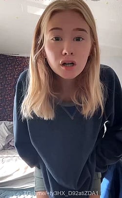 She's Got the Nipslip Game on Lock'
