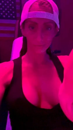 Hotwife Sunday: Who's Your Favorite Hotwife?'