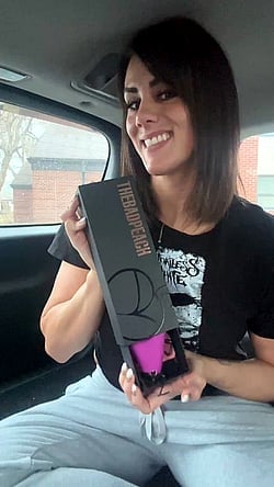 Pussy Pumpin' - MILF Masturbating Solo in Car'