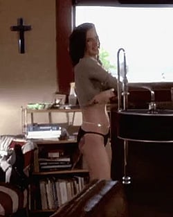 Juliette Lewis Camping 2018 - Petite, Leila Lewis, Small Tits'