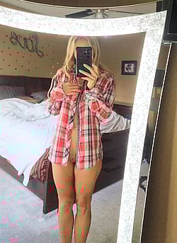 Blondie Flashes Her Boobs in Your Shirt'