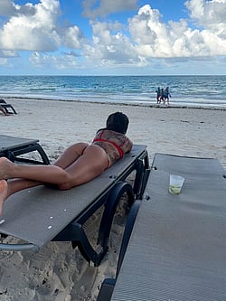 Would You Cheat If You Saw Me Like This on the Beach?'
