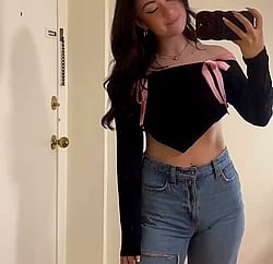Fun-Sized Brunette Tease: Amateur, Boobs, Cute, Natural Tits, OnlyFans, Petite, Solo, Tits'