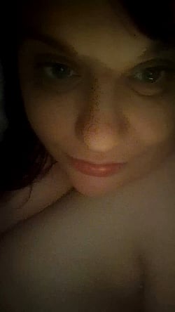 Come Over Here for a Second: Big Tits MILF'