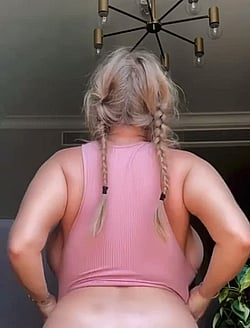 Huge Sidewinders: Big Tits, Boobs, Tits'