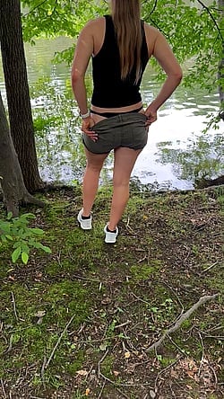 MILF Takes a Walk Around the Lake, Gets Busy on the Trail'