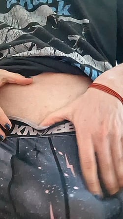 Cocky Teen Masturbating: 'It's a Shame, Haven't Met Anyone Able to Take It Yet''