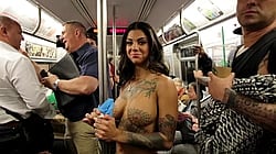 Naked Chick in NYC: Exhibitionist Fun'