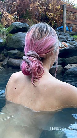 Hot Springs Fun: A Pink-Haired Babe's Sizzling Experience in Oregon'