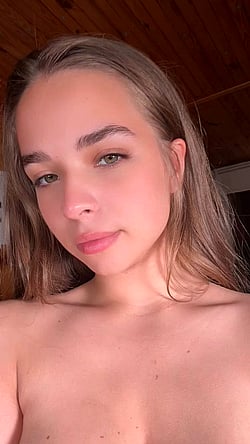 Cute Teen Amateur Video: Unexpected But Pleasant'