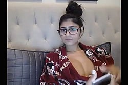 Big Tits Boobs Tit Trigger'